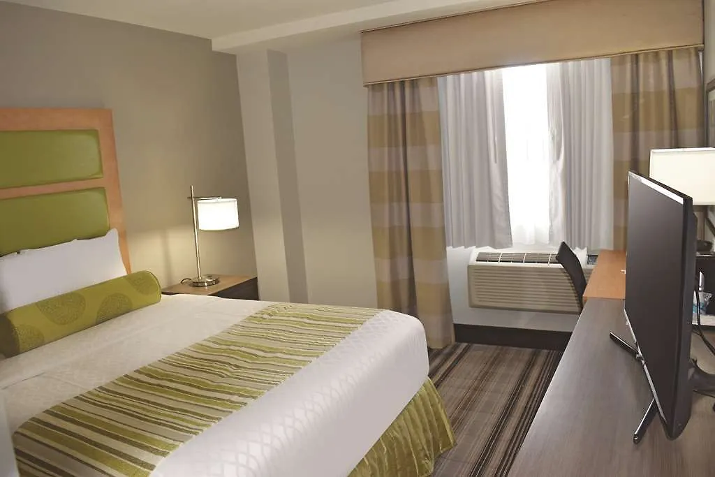 La Quinta Inn & Suites Far Rockaway - Beach Hotel ニューヨーク
