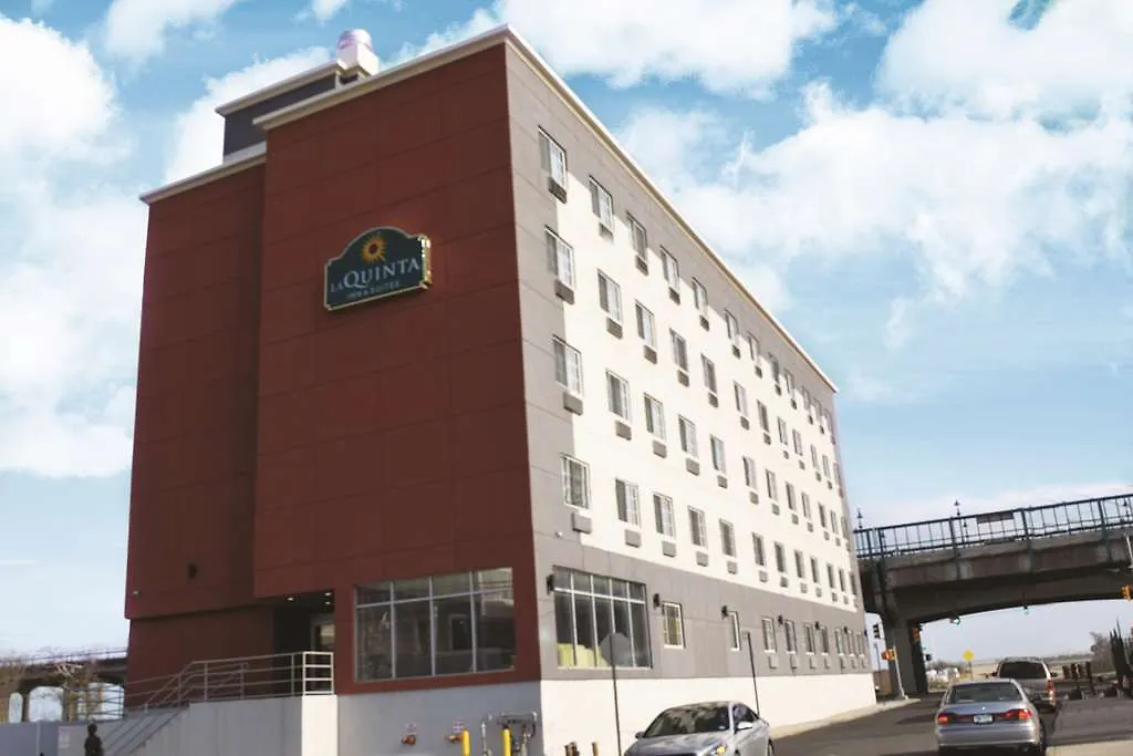 La Quinta Inn & Suites Far Rockaway - Beach Hotel ニューヨーク