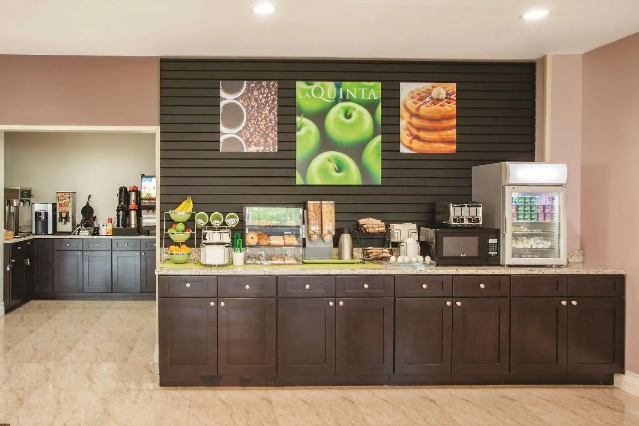 La Quinta Inn & Suites Far Rockaway - Beach Hotel ニューヨーク